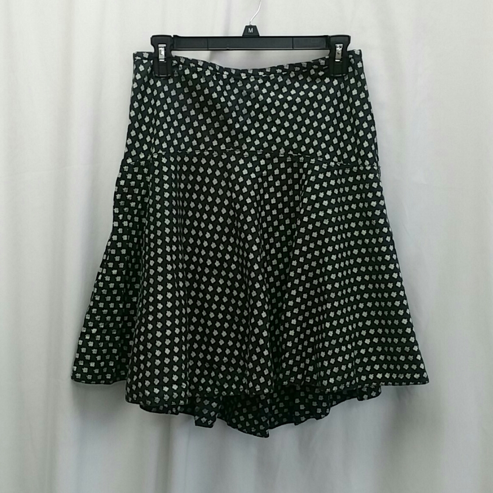 Marc Jacobs daisy skirt size 4
